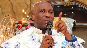 Weeks After A 17-Day Multi Million Naira Philanthropy, Primate Ayodele Again Uplifts Widows From Poverty