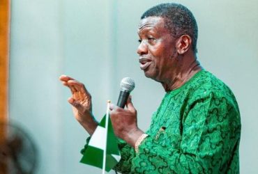 Pastor Adeboye Reveals What He Told Late President Buhari