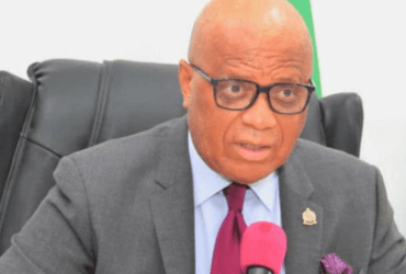 Akwa Ibom State Government Seals Up Two Nigerian Banks