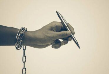 Guerilla Journalism: Akin Olaniyan Offers Perspectives To ‘Fundamental Interrogation Of Journalism’s Soul In Times Of Tyranny’