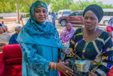 First Lady Inspires Confidence In Police Officers To Combat Crimes, Gives Generous Yuletide Supports To Kebbi State Command