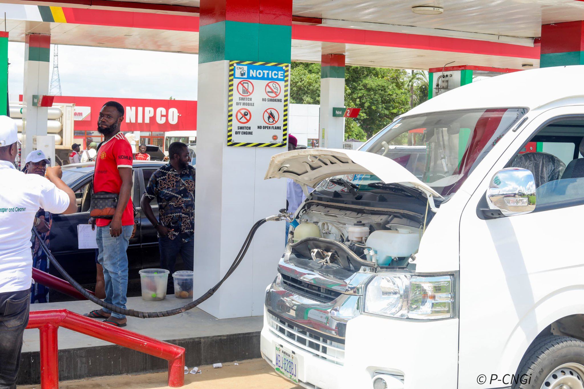 Drivers Sleep At Filling Stations For N380 CNG, But Passengers Still Pay N1405 Petrol Fares: The Untold Pains In CNG Transition